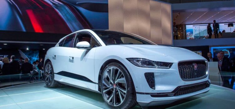 Tesla holds 83% od battery-electric vehicle market as competitors flood market with EV