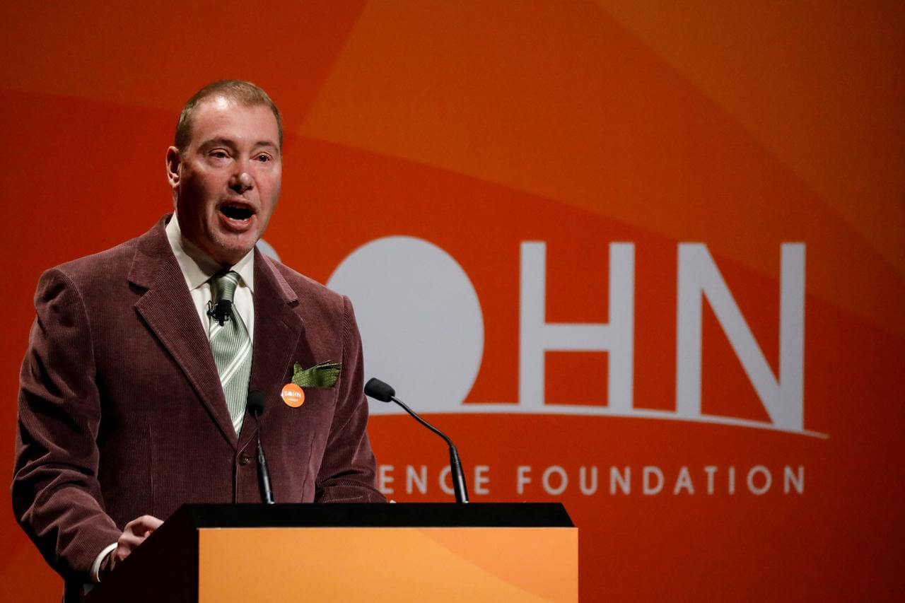 Jeffrey Gundlach: Modern Monetary Theory is a Crackpot Idea!